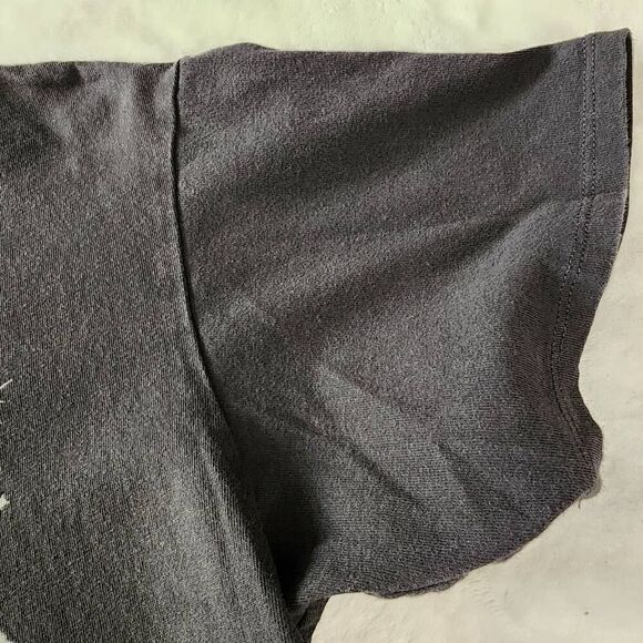 H&M Divided Grateful Dead Workd Skull Graphic Tshirt Size Small - Picture 3 of 5